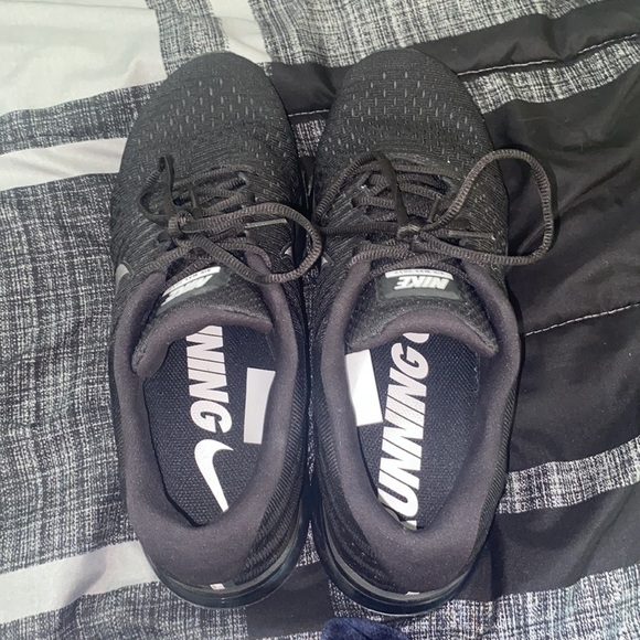 Nike air max, black, size 11 - Picture 6 of 8